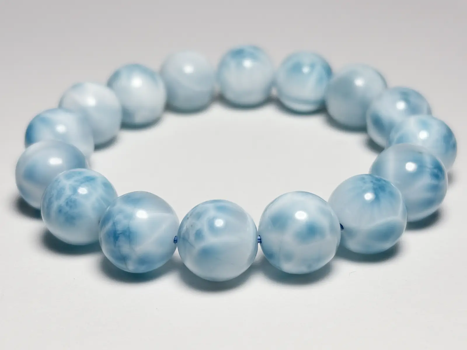 ドミニカ共和国産 ラリマー 12.5mm ブレスレット / Larimar