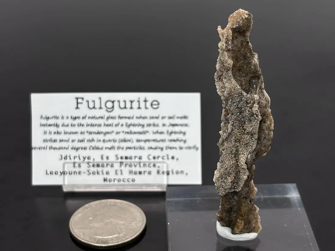【雷の化石】モロッコ産 フルグライト / Fulgurite