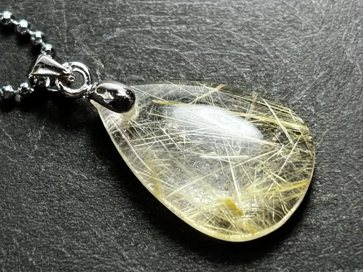 ルチルクォーツ ペンダントトップ/ Rutilated Quartz
