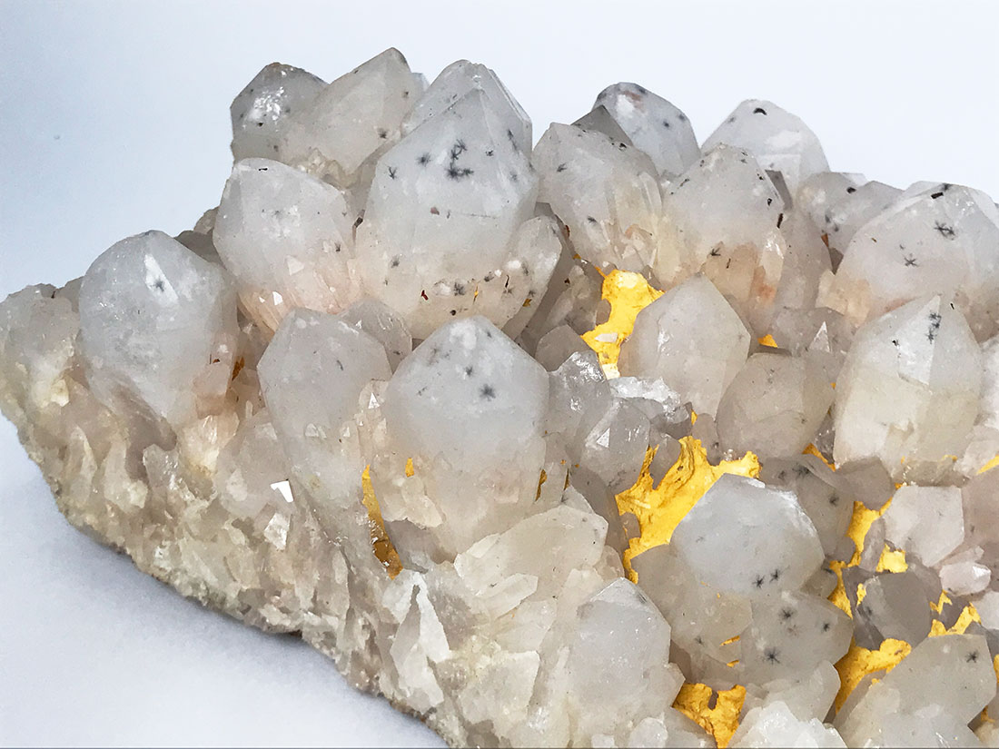 384 マダガスカル産水晶クラスター