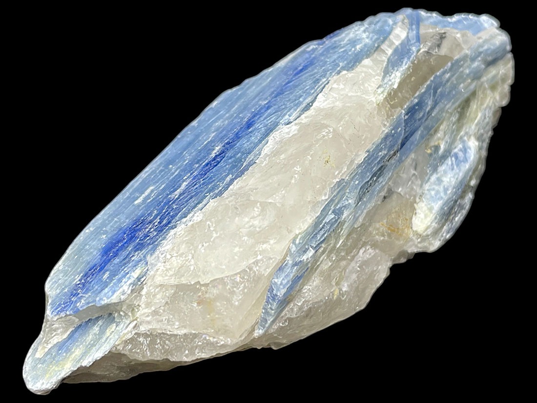 ブラジル産 カイヤナイト