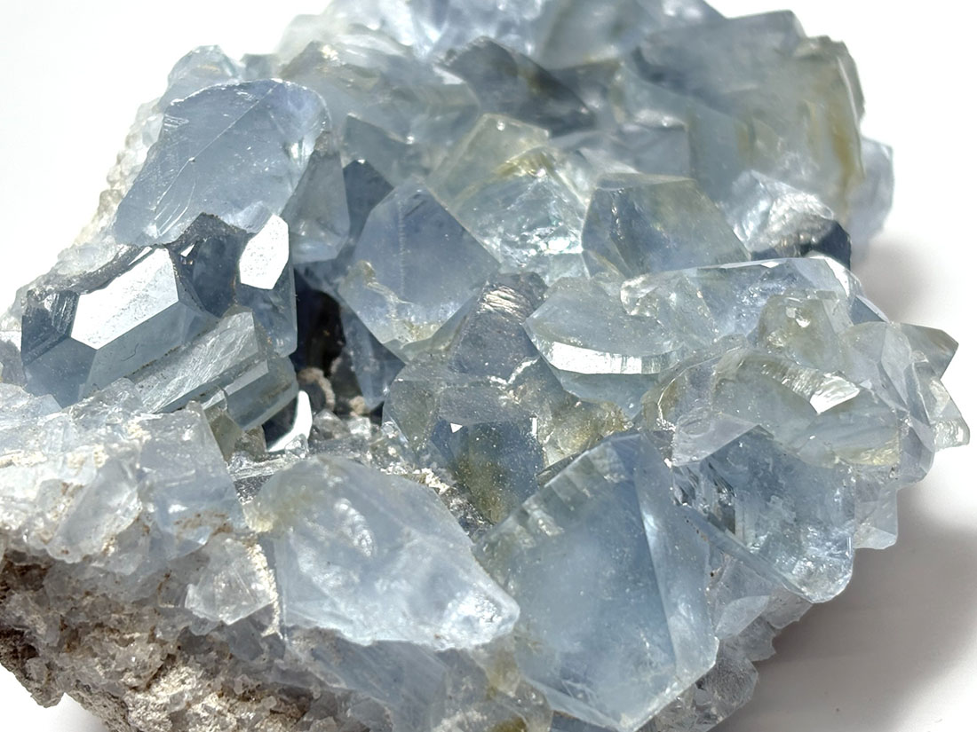 マダガスカル産 セレスタイト クラスター ( 天青石 )/ Celestite