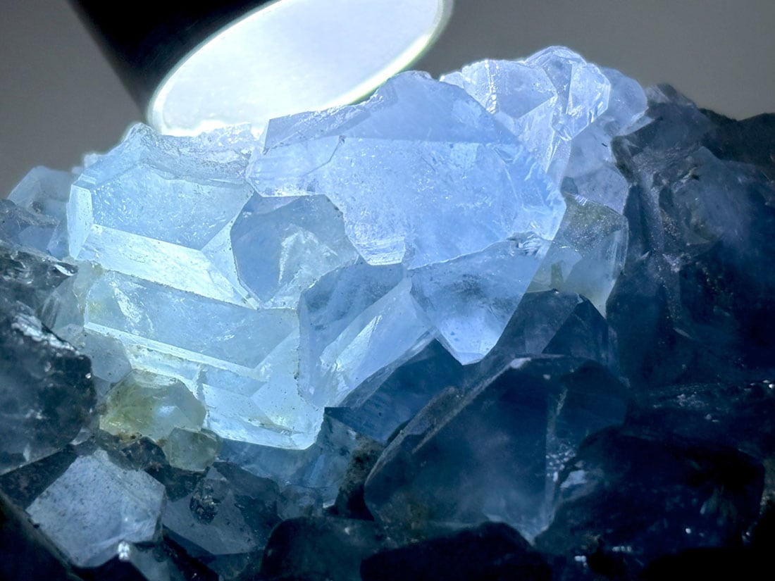 マダガスカル産 セレスタイト クラスター ( 天青石 )/ Celestite