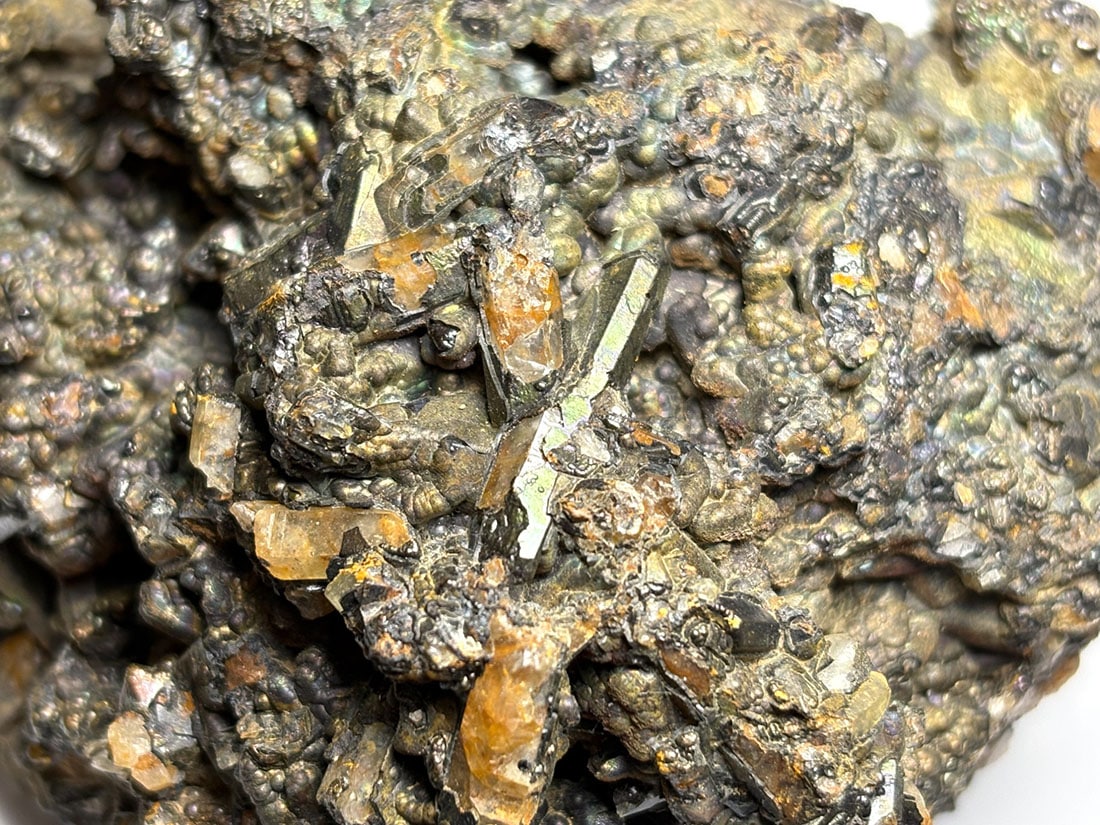 長野県川上村居倉産 褐鉄鉱 & 水晶 / Limonite & Quartz