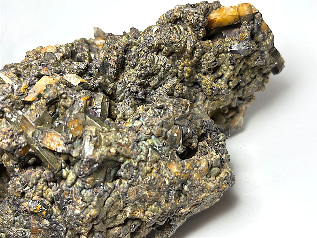 長野県川上村居倉産 褐鉄鉱 & 水晶 / Limonite & Quartz