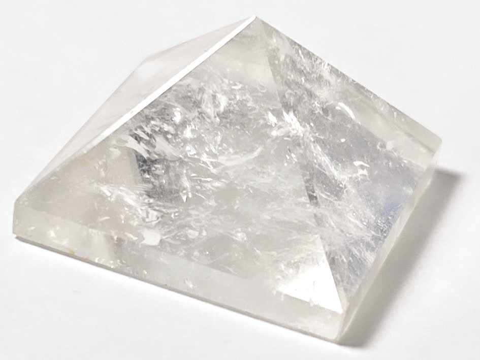 ブラジル産水晶 ピラミッド / Quartz Pyramid