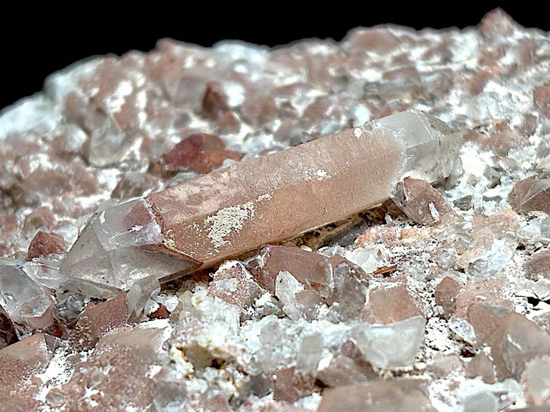 マダガスカル産 レッドファントムクォーツ/Red Phantom Quartz