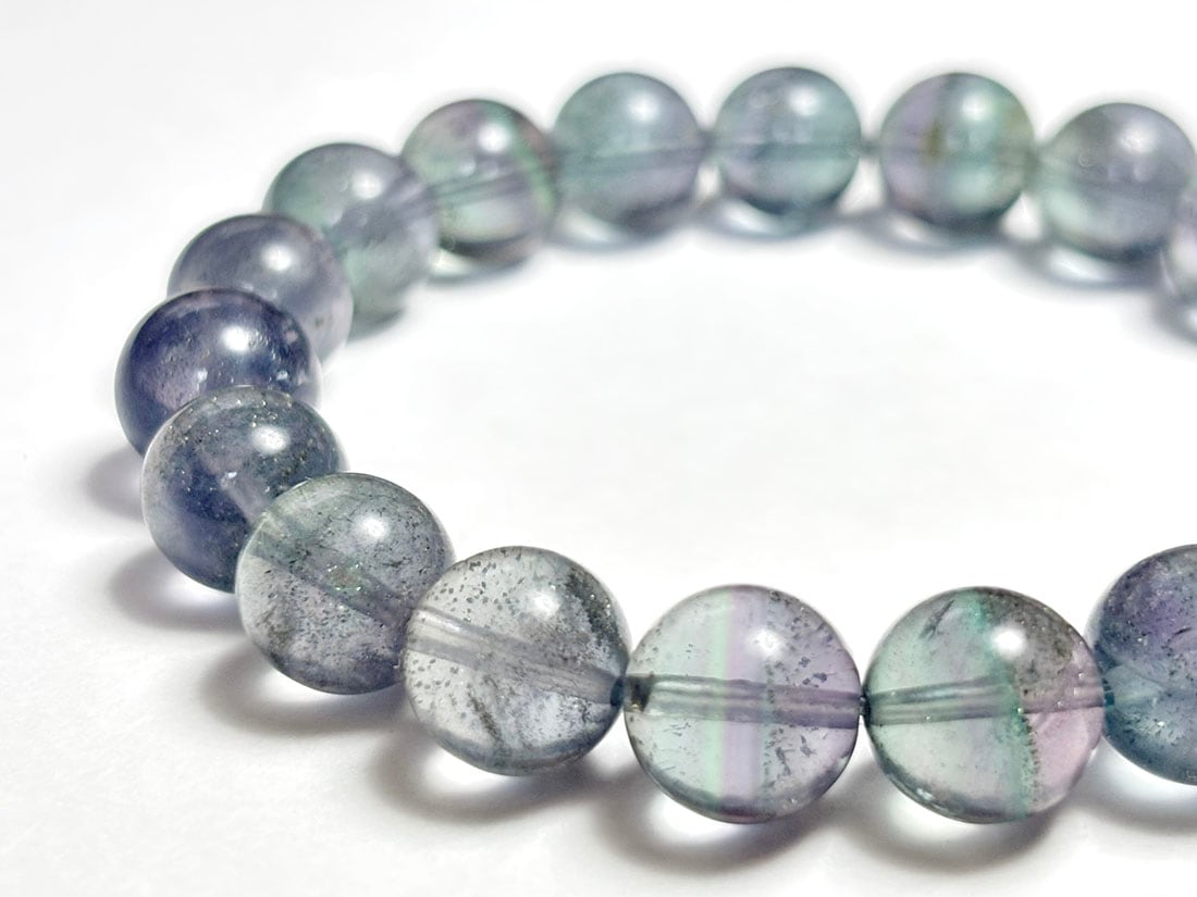 福建省産 パイライト in フローライト 10mm ブレスレット / Pyrite in