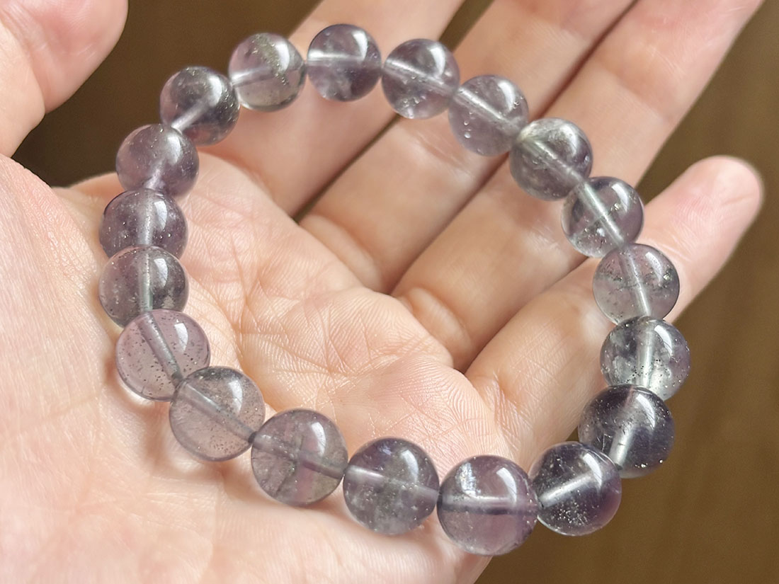 福建省産 パイライト in フローライト 10mm ブレスレット / Pyrite in