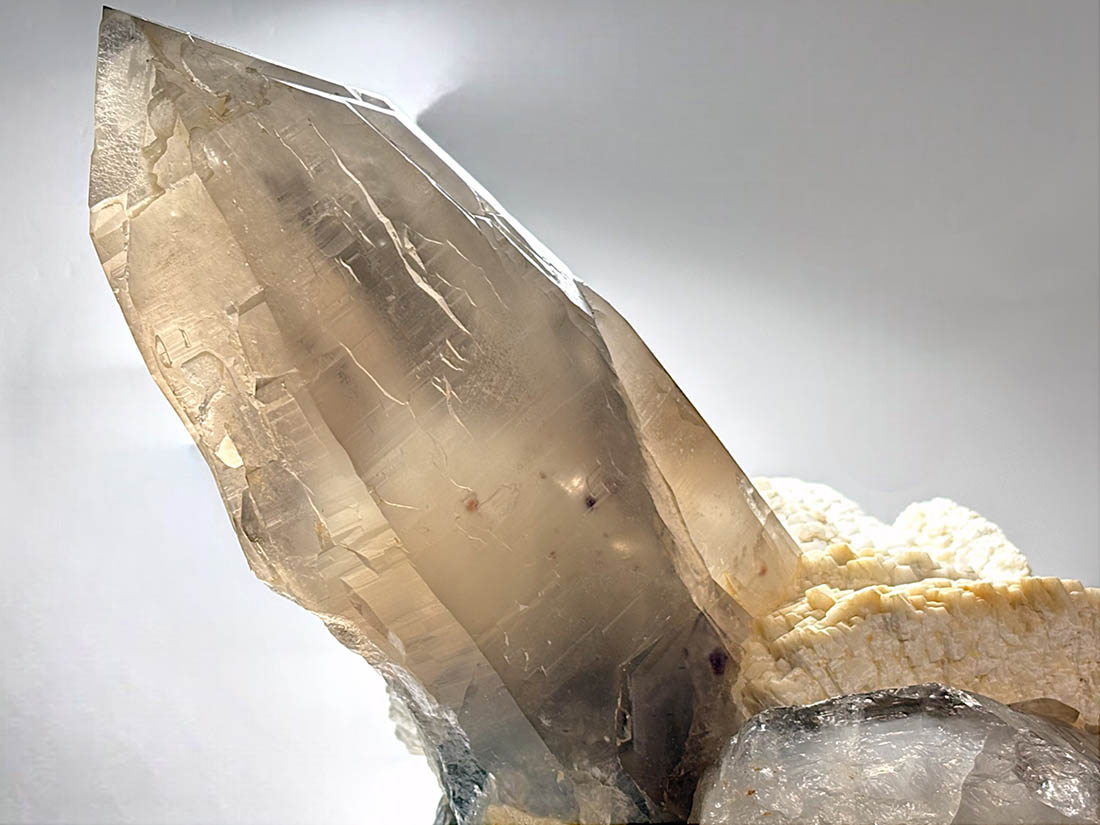 パキスタン産 ガーネットinクォーツ / Garnet in Quartz (柘榴石入り水晶)