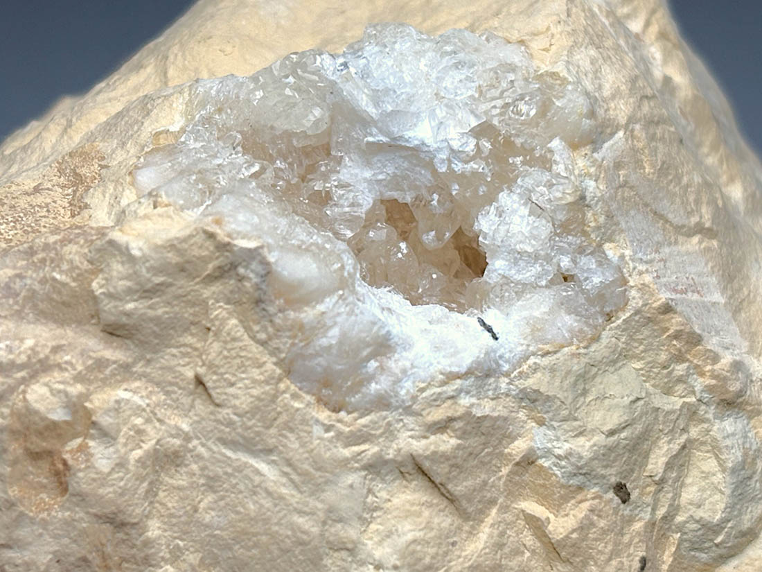 カルサイト ジオード ？ 楽天市場】水晶 カルサイト ジオード 晶洞 原石 モロッコ