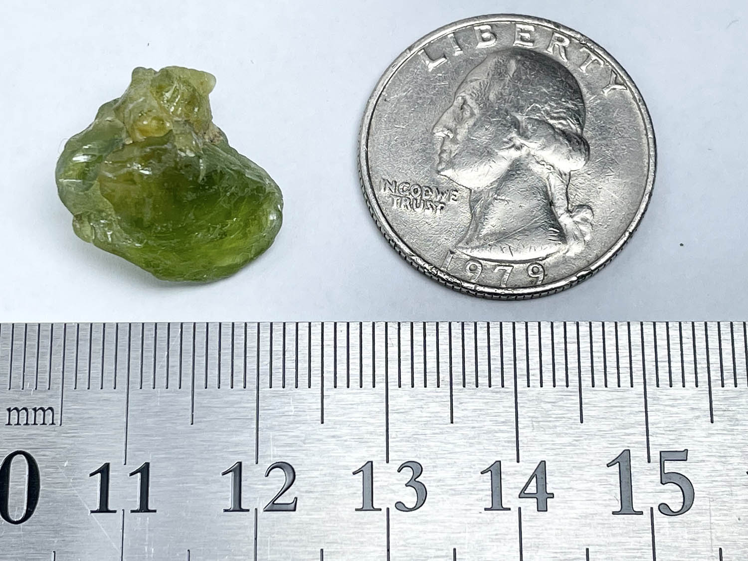 アメリカ アリゾナ州産 ペリドット