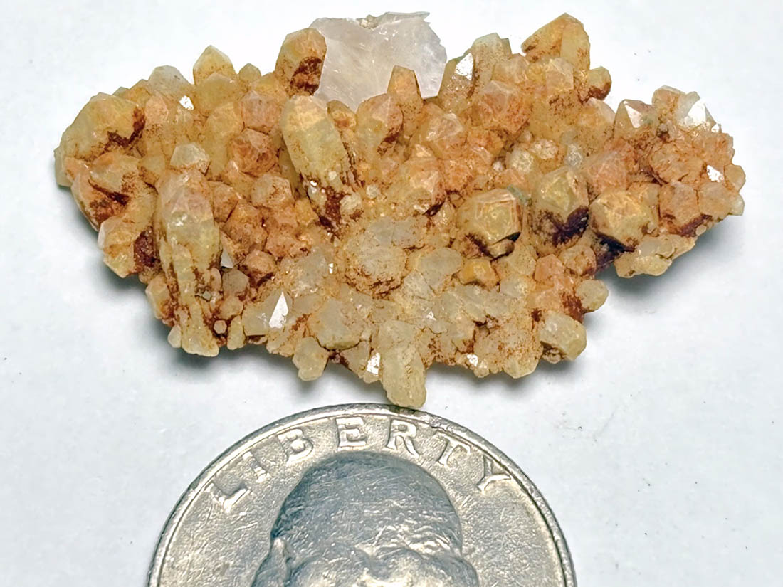 岐阜県吉城郡神岡鉱山産 カルサイト ＆ クォーツ ( 方解石 水晶