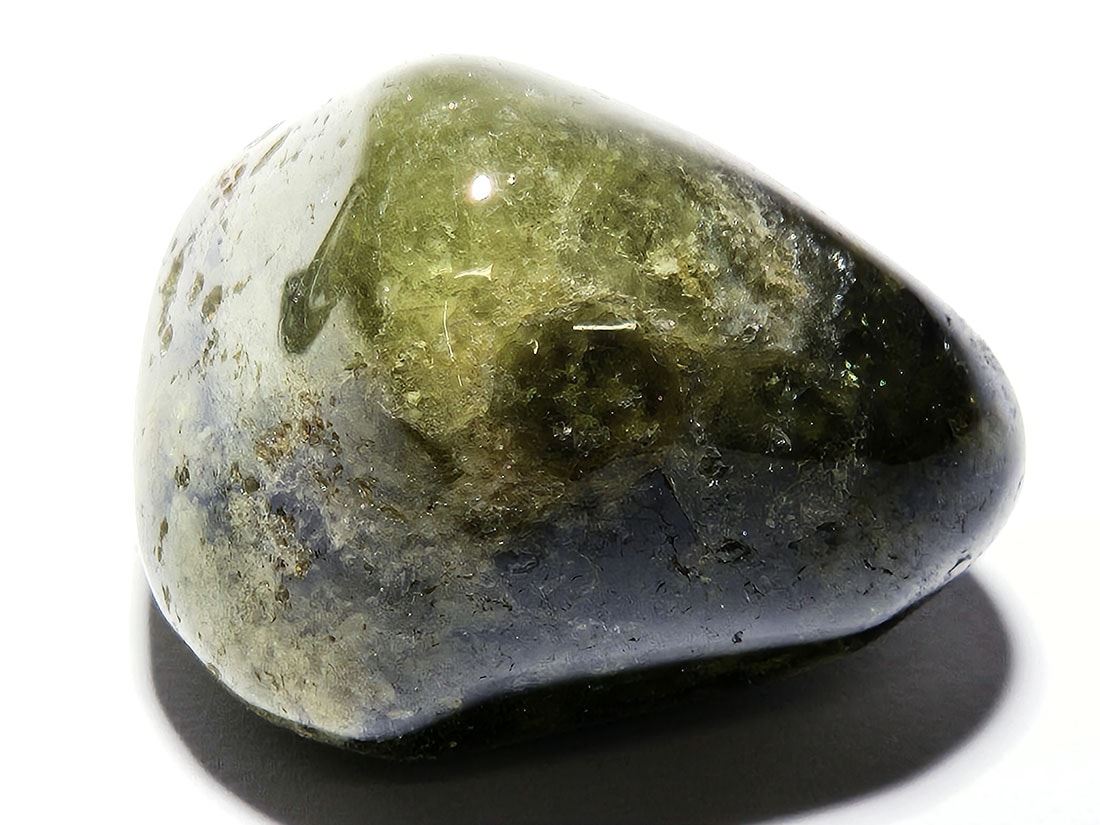 グリーンガーネット タンブル/Grossular