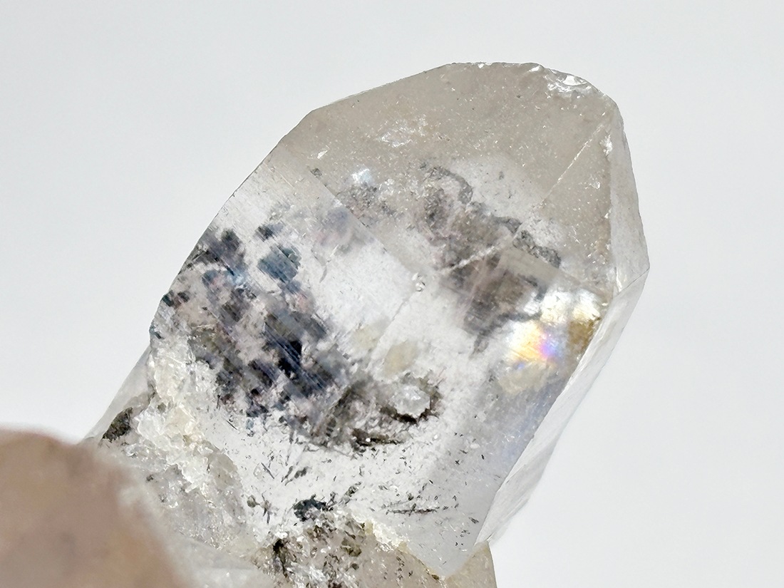 インド・マニカラン産 モリブデナイトインクォーツ / Molybdenite in