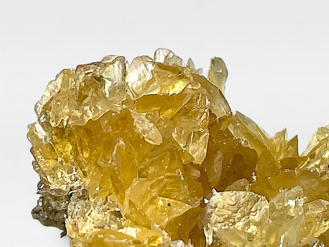 天然銅色ゴールドルチルクオーツ ルース 10.2g 天然石 パワーストーン  