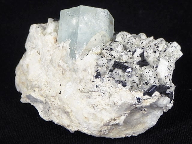 アフガニスタン産アクアマリン