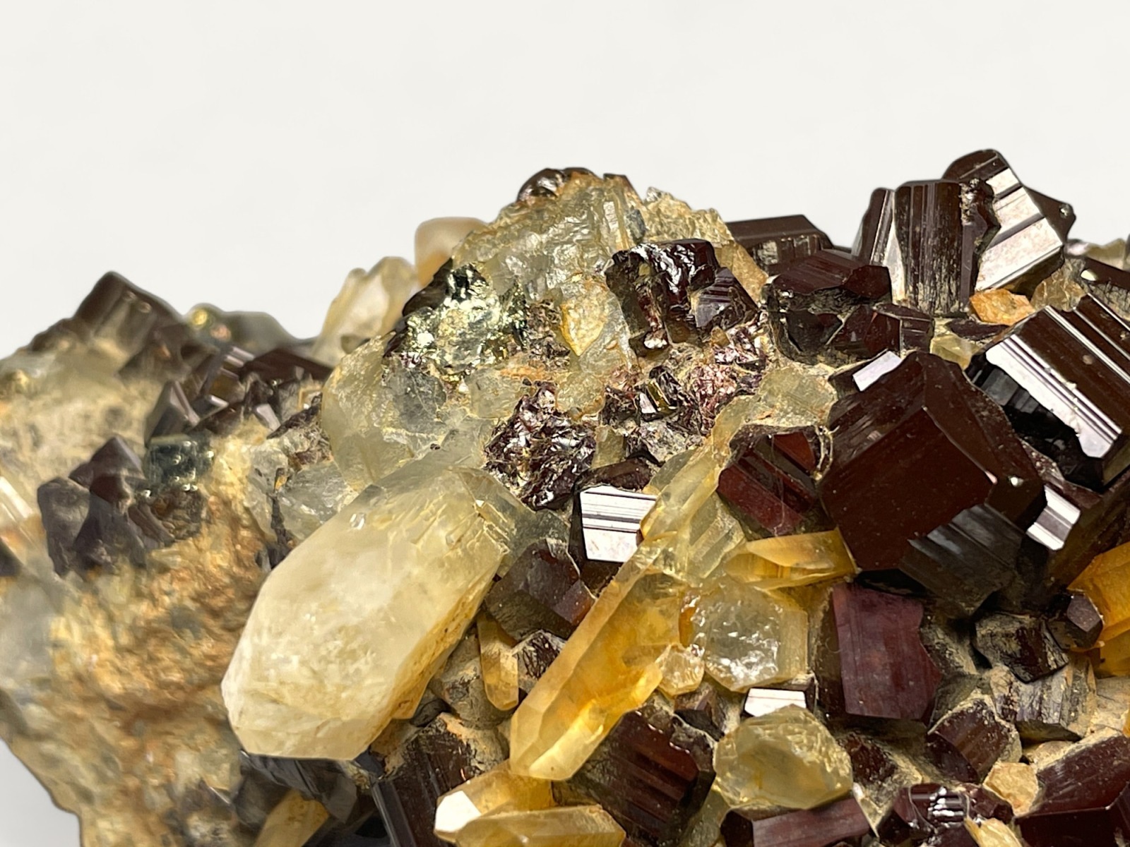 新産地レア! インドネシア産 パイライト/水晶クラスター