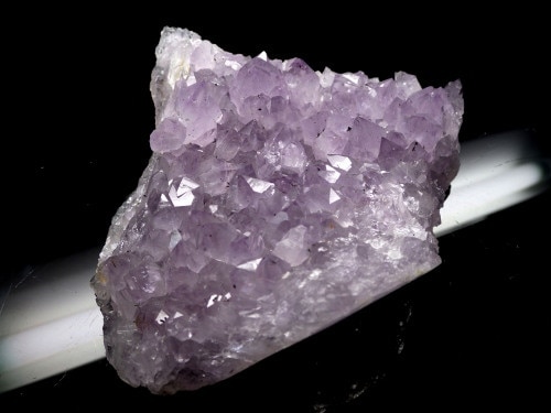 最ウルグアイ産アメジストたまごN135 ウルグアイ産 ライトカラー