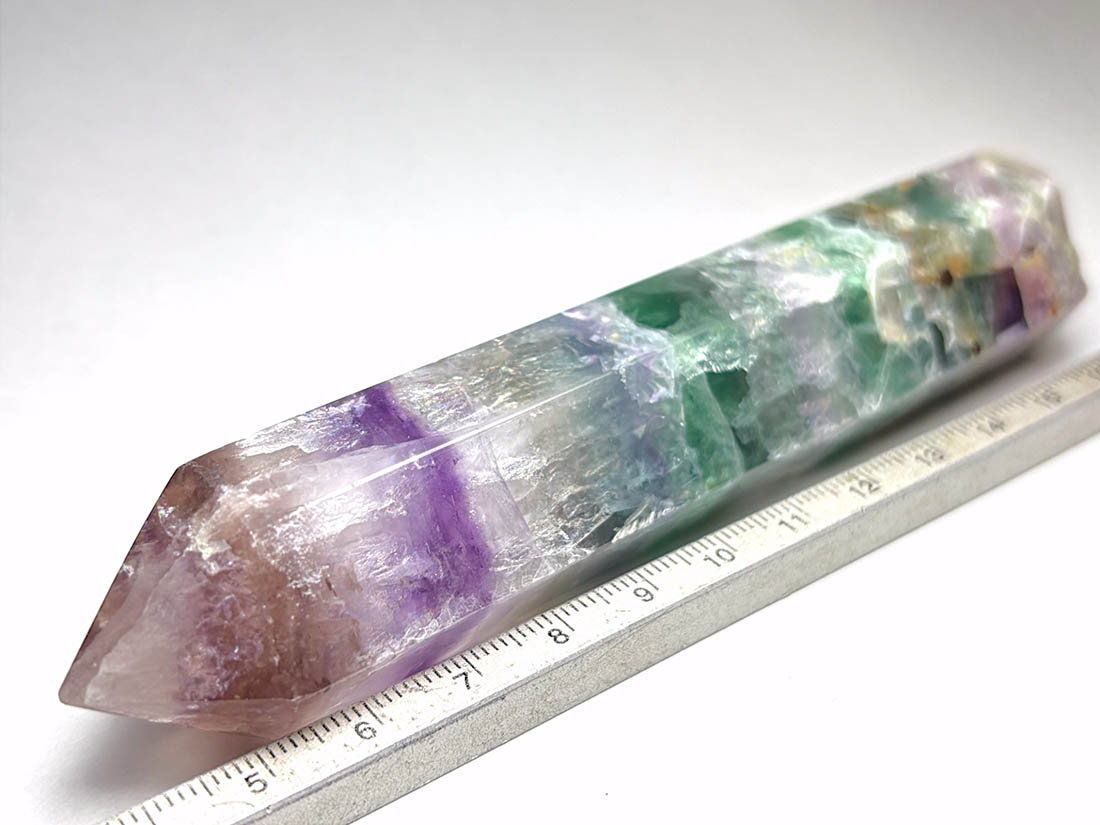 マダガスカル産 フローライト ポイント型ポリッシュ / Fluorite ( 蛍石 )