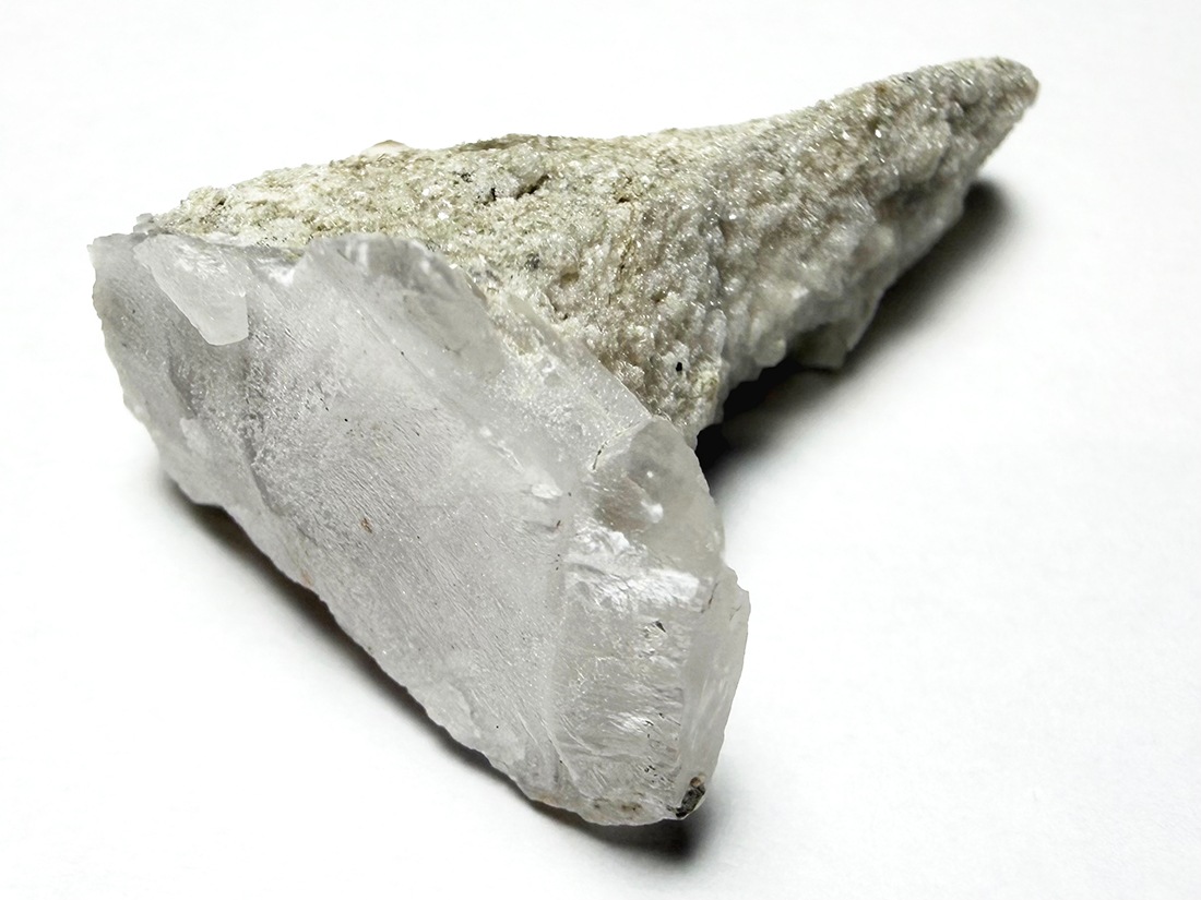 岐阜県吉城郡神岡鉱山産 カルサイト ( 方解石 )/ Calcite