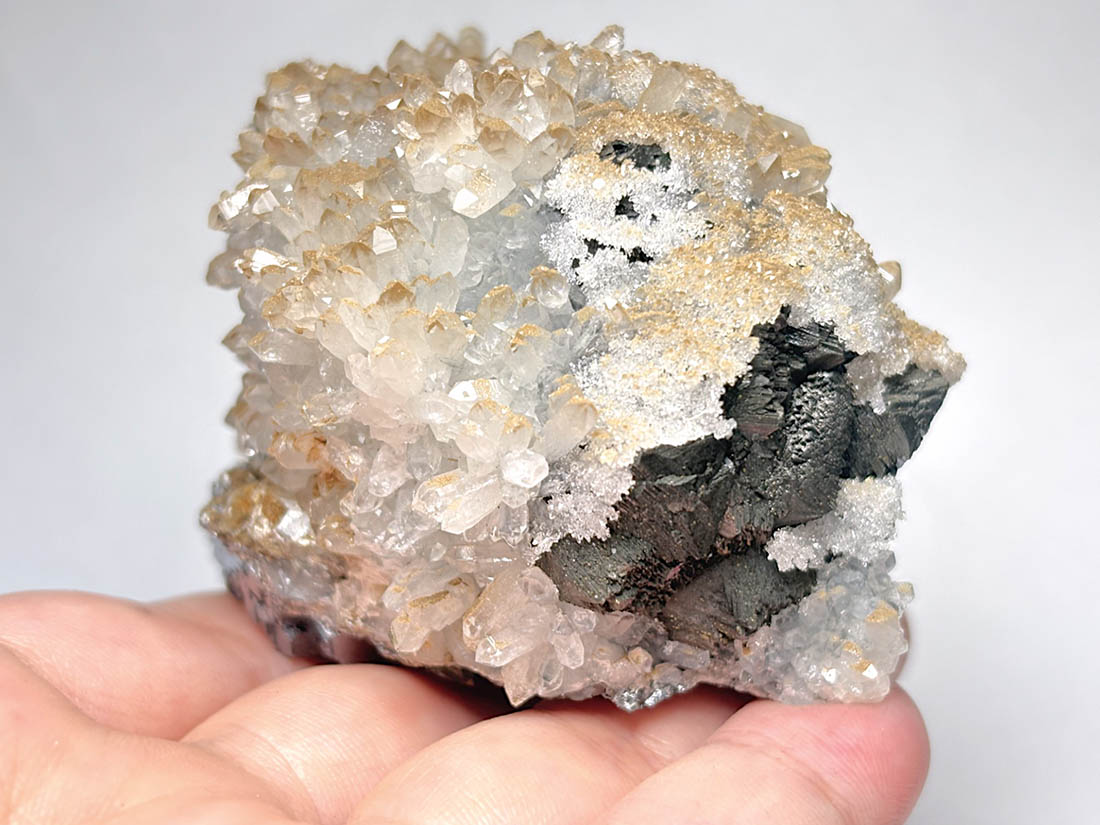 岐阜県吉城郡神岡鉱山産 クォーツ ＆ ガレナ ＆ スファレライト