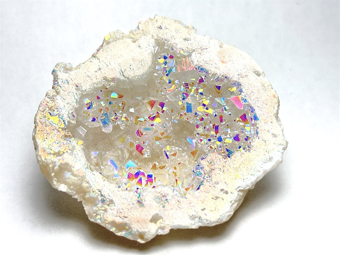 モロッコ産 オーラクォーツ ジオード/ Aura Quartz Geode