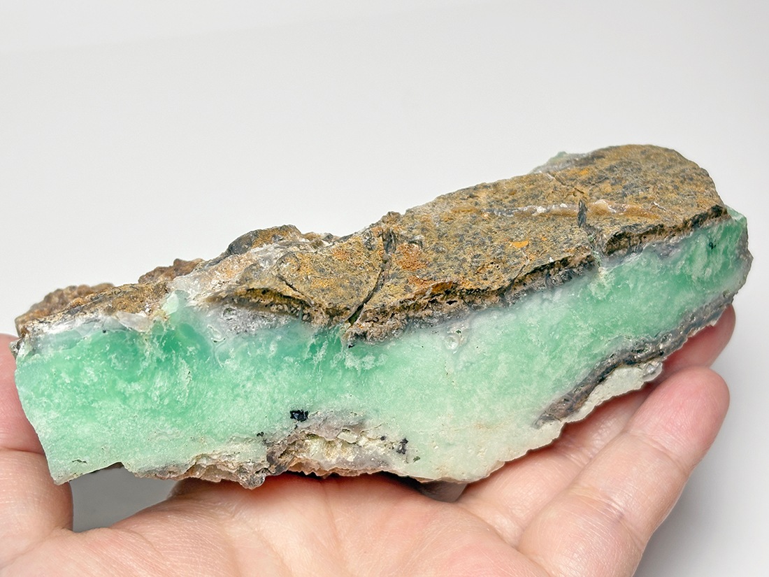 ブラジル産 クリソプレーズ 一面磨き / Chrysoprase