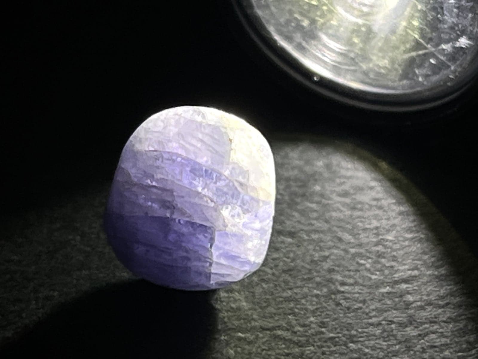 タンザナイト/ゾイサイト Tanzanite 灰簾石 タンザニア 原石 天然石