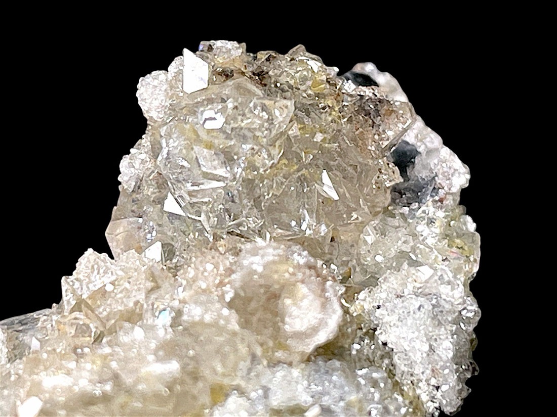 鉱物標本 岐阜県神岡鉱山産 魚眼石 方解石 石英 水晶 珪灰鉄鉱 方