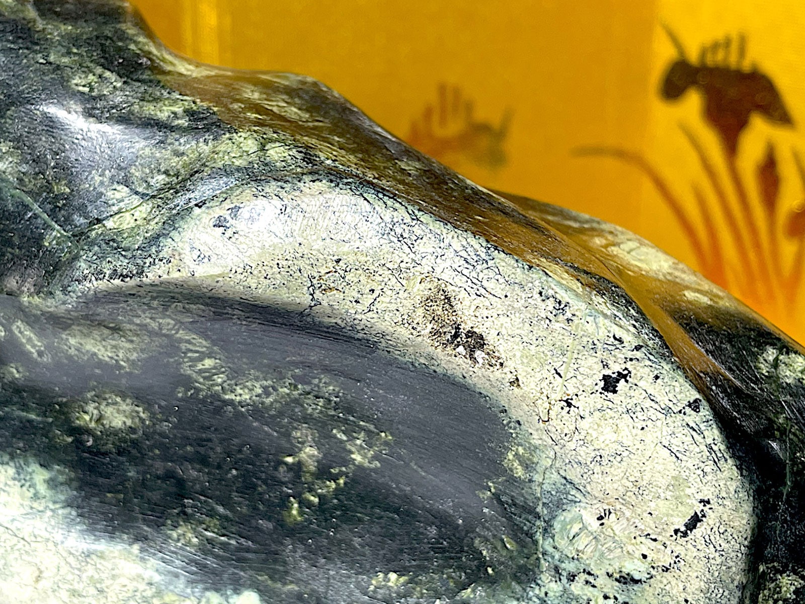 蛇紋石 蛇紋岩 蛇石 重さ約7.4Kg 台座付 蛇 石 観賞石 天然石 金