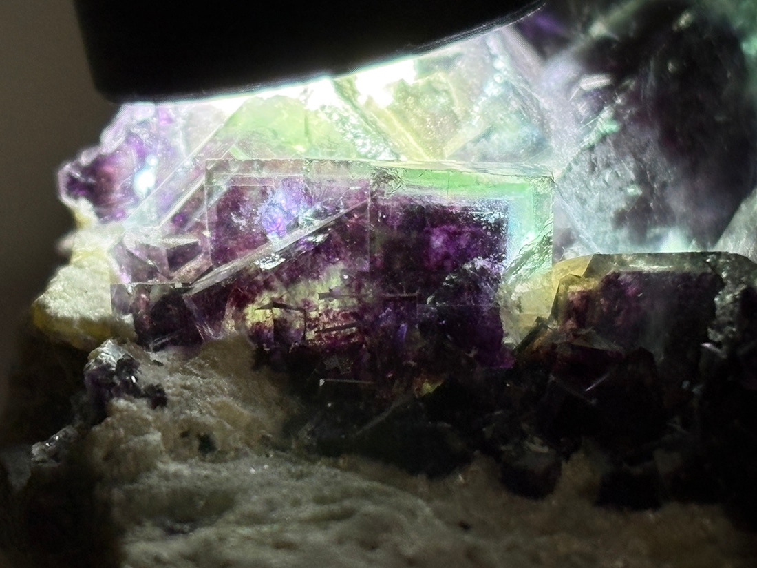 内モンゴル産 フローライト ( 蛍石 )/ Fluorite