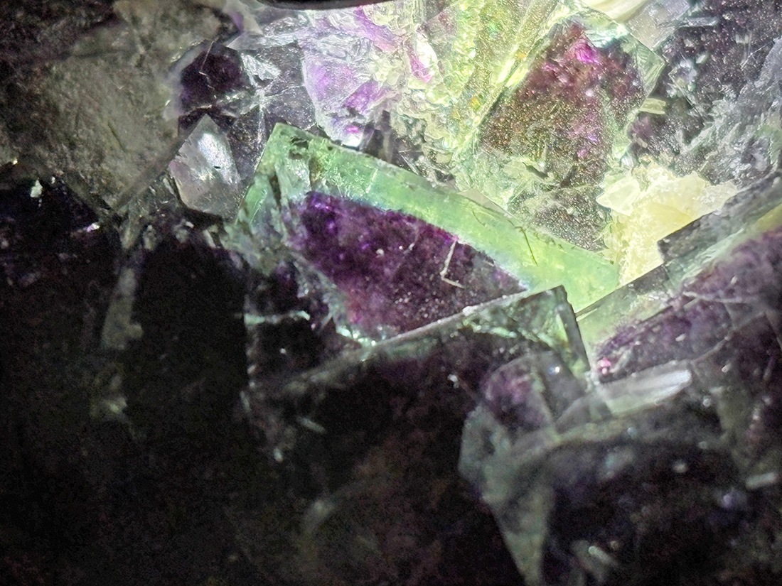 内モンゴル産 フローライト ( 蛍石 )/ Fluorite