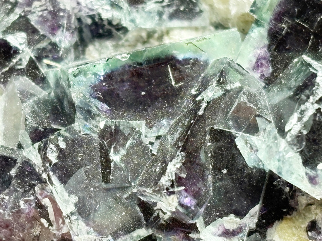 内モンゴル産 フローライト ( 蛍石 )/ Fluorite