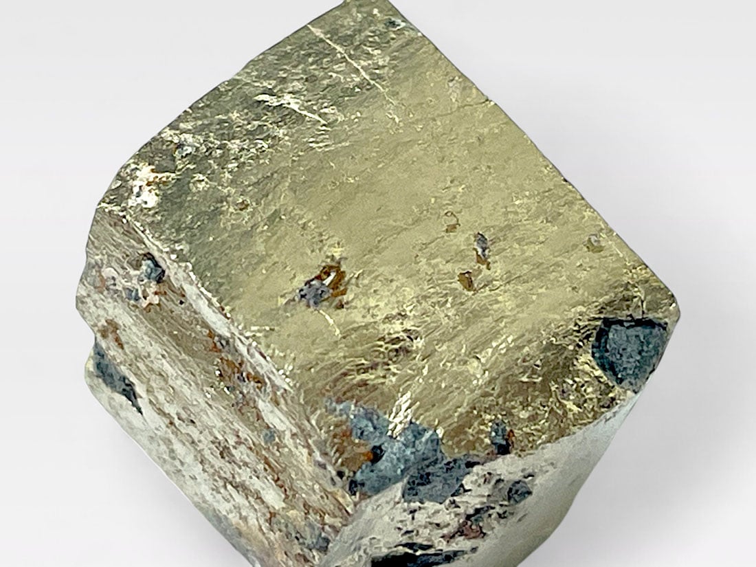 【国産鉱物標本】黄鉄鉱in水晶/Pyrite in Quartz ※長野県 国産鉱物標本】黄鉄鉱in水晶/Pyrite in Quartz ※長野県 長野県