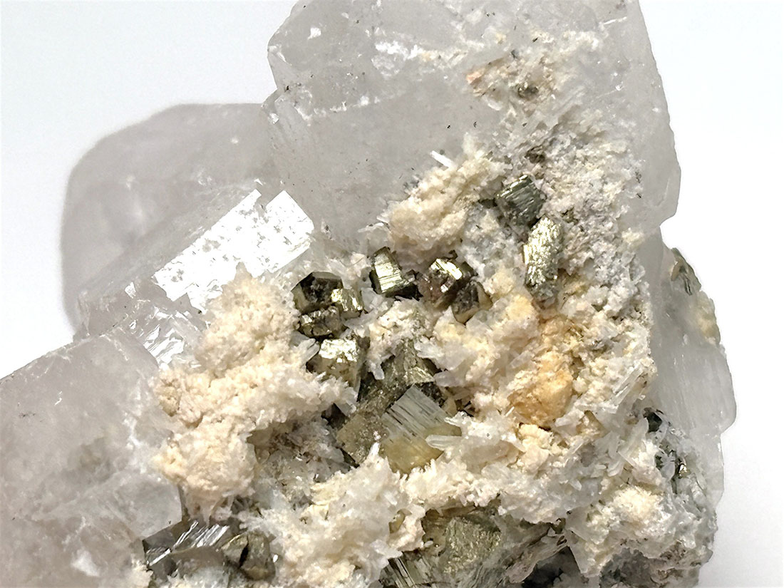 蛍光 ) ペルー産 パイライト＆カルサイト /Pyrite &Calcite