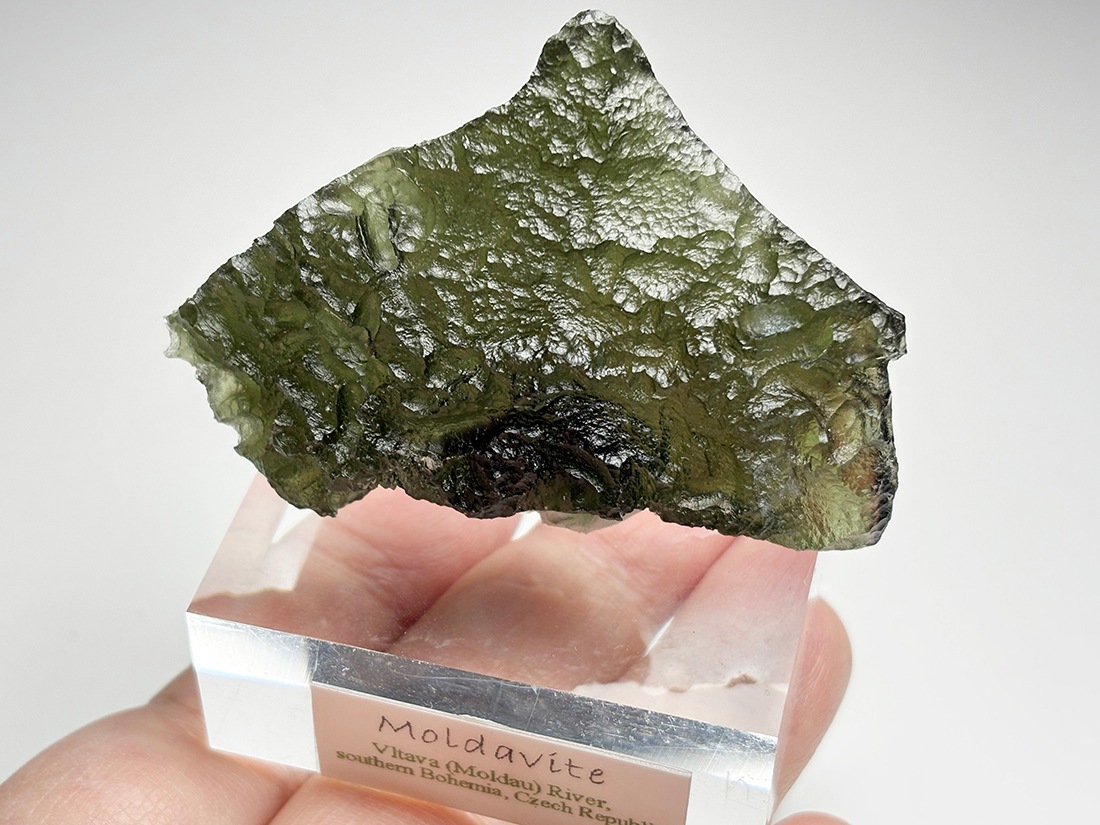 チェコ産 モルダバイト / Moldavite
