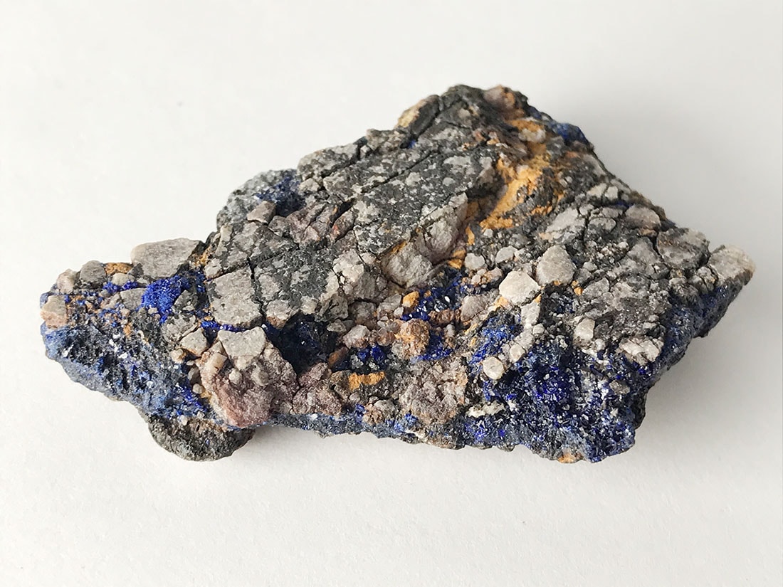 トゥイシット鉱山産アズライト(藍銅鉱)/Azurite