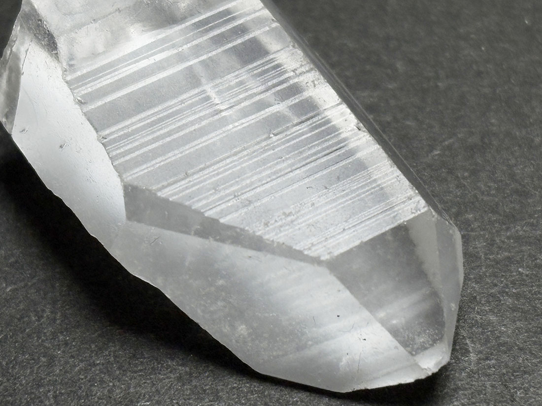 ブラジル・ディアマンティーナ産 レムリアンシードクリスタル