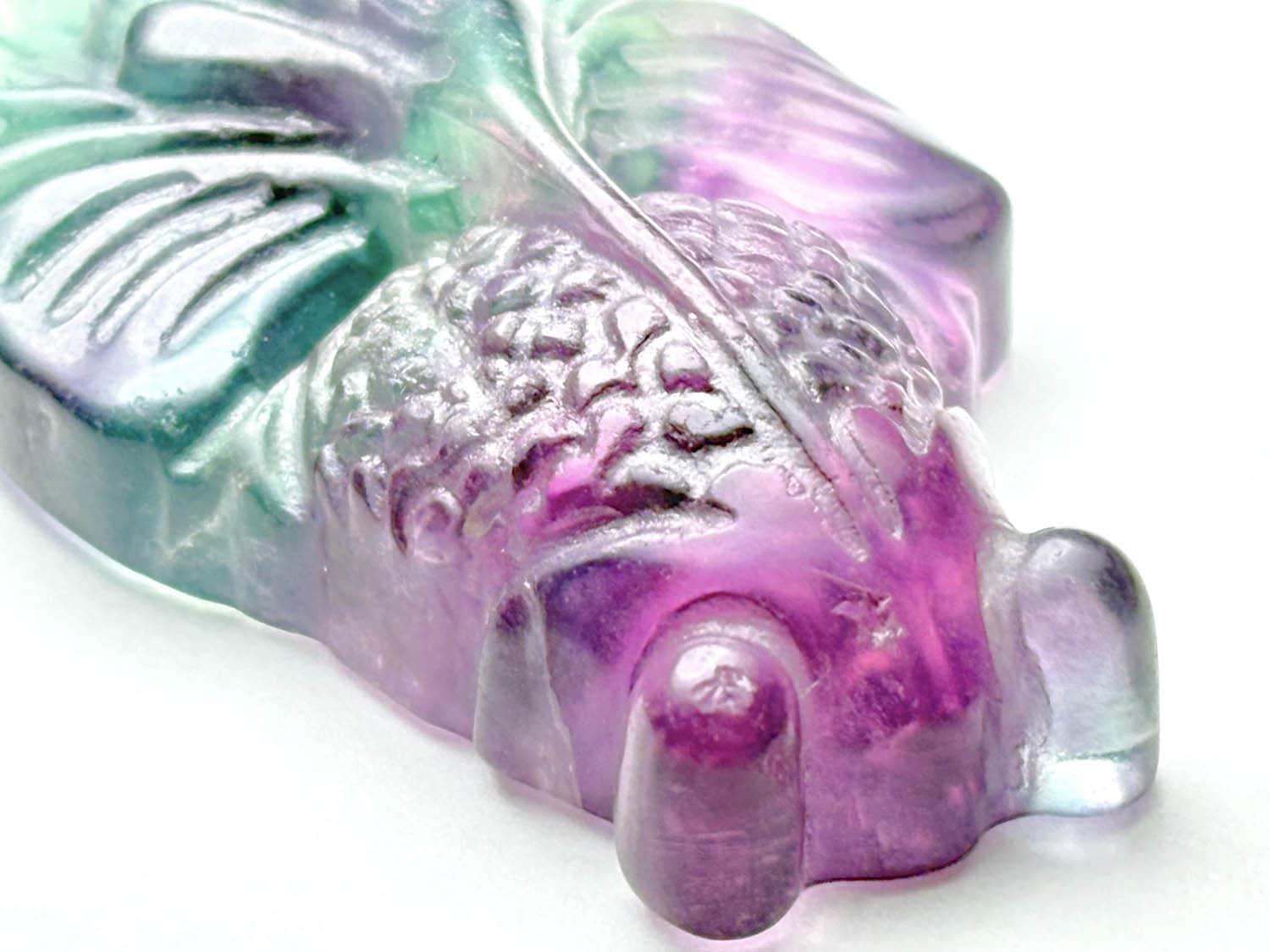 金魚　水晶　彫り フローライト 金魚 彫刻