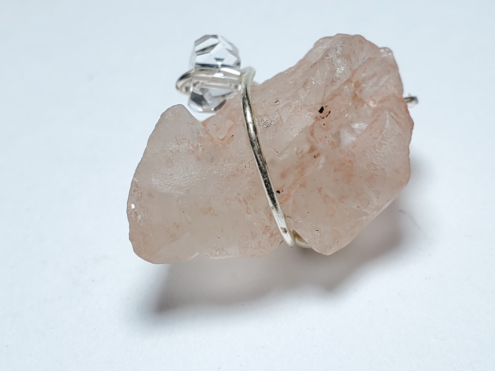 ヒマラヤ・クル渓谷産 アイスクリスタル ペンダントトップ