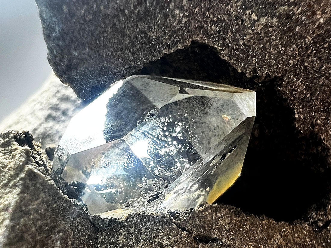 ハーキマーダイヤモンド　母岩付き 楽天市場】ハーキマーダイヤモンド 母岩付き原石 結晶 アメリカ