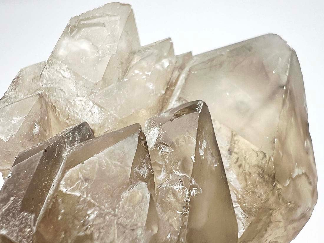 ブラジル産 エレスチャルスモーキークォーツ(ジャカレークォーツ  