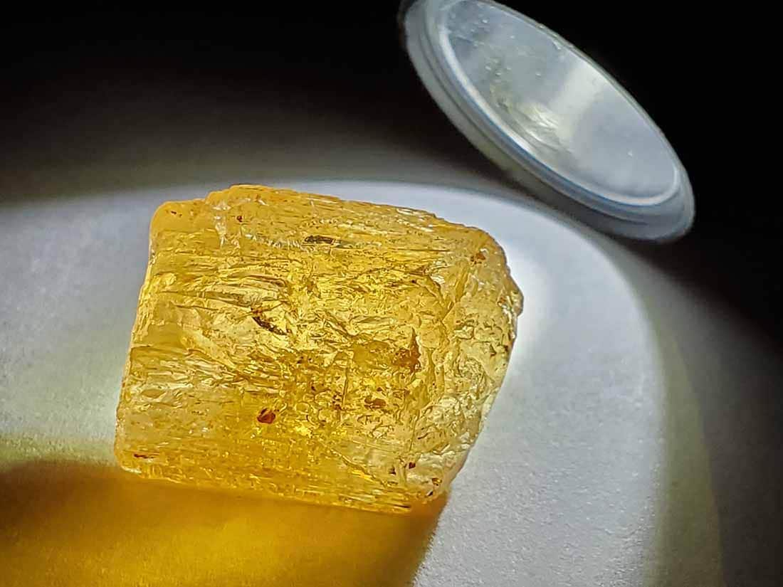 ブラジル産 インペリアルトパーズ/Imperial Topaz (蛍光)