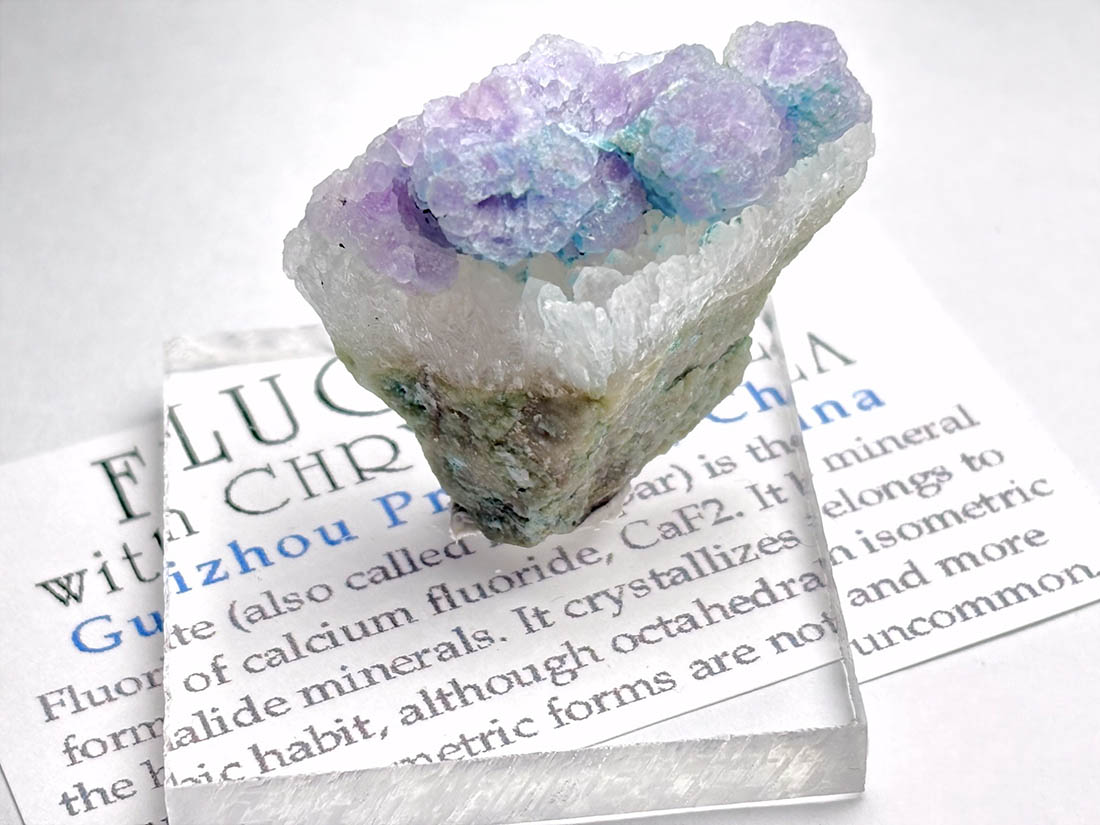 貴州省産 フローライトwithクリソコラ / Fluorite with Chrysocolla