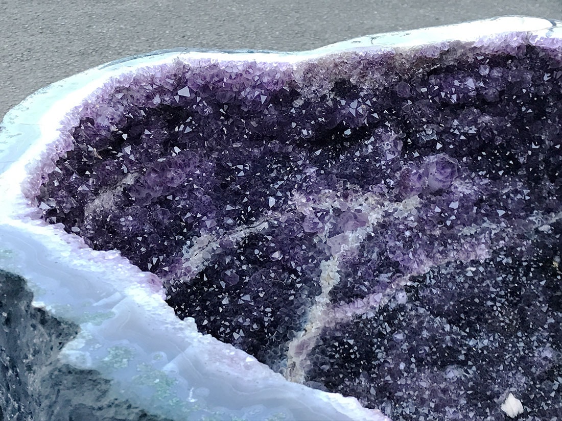 アメジストテーブル(送料込み)