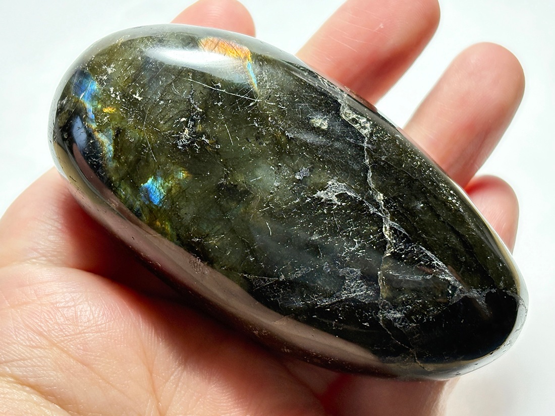 マダガスカル産 ラブラドライト タンブル / Labradorite