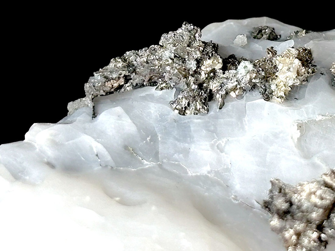 モロッコ産 ネイティブ シルバー ( 自然銀 )