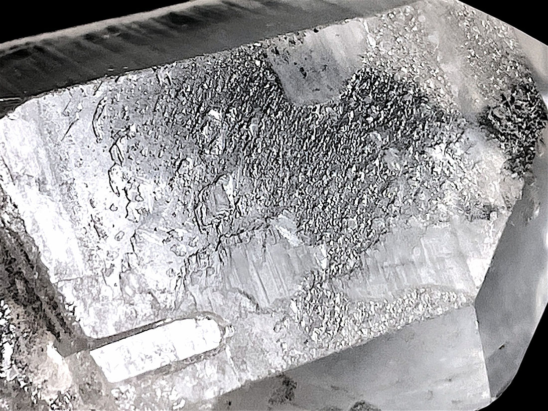 セラドカブラル鉱山産 レムリアンシード 水晶 ポイント / Lemurian Seed Crystal