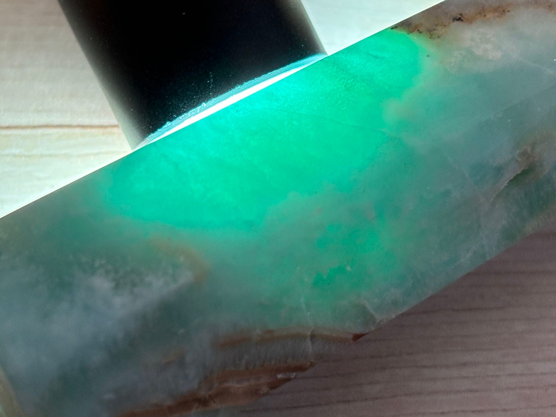 パキスタン産 ブルーアラゴナイト ポイント / Blue Aragonite